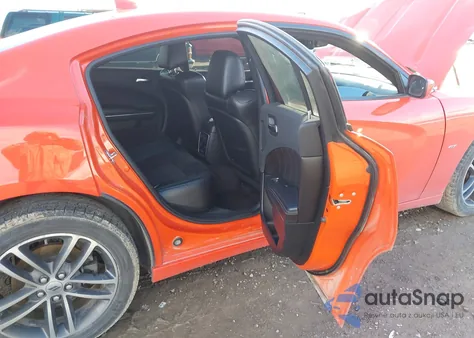 2018 Dodge Charger Gt Awd z USA, uszkodzony, nr VIN 2C3CDXJG1JH129789